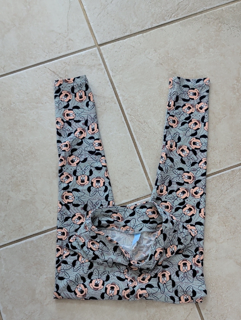 LuLaRoe Mint, Peach & Black Minnie Print Leggings Girls Size 8 Tween
